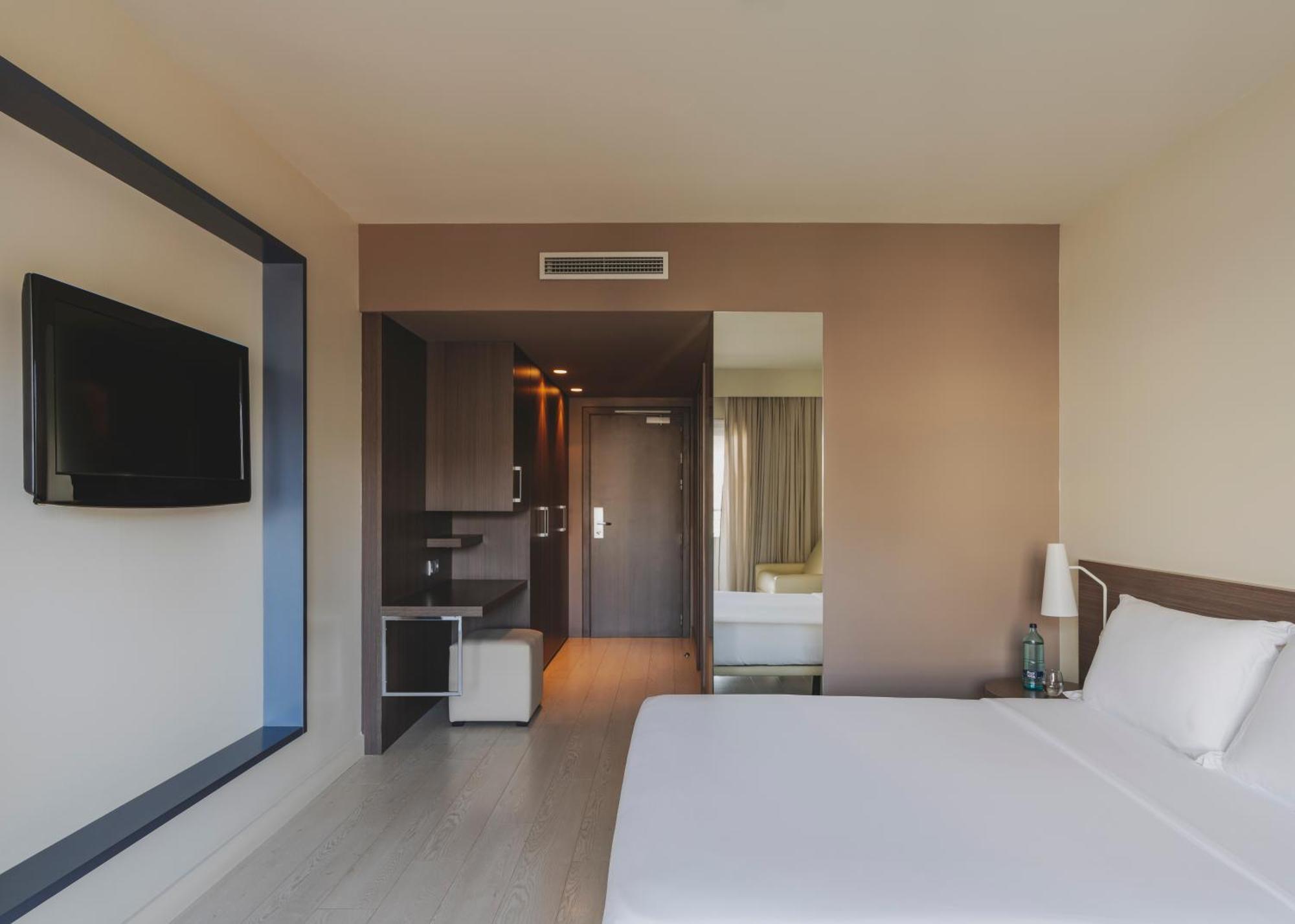 Hotel Spa Mediterraneo Park Roses Ngoại thất bức ảnh