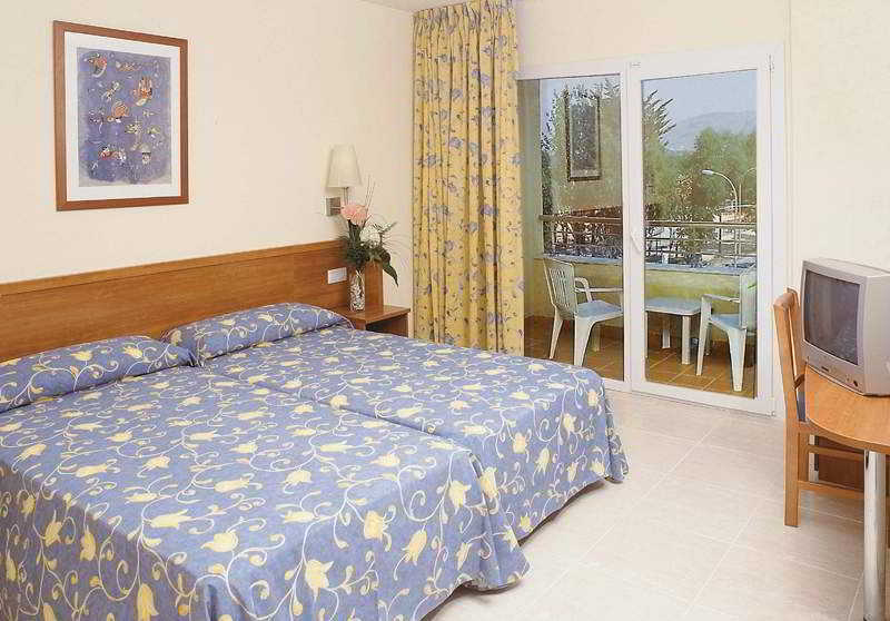 Hotel Spa Mediterraneo Park Roses Ngoại thất bức ảnh